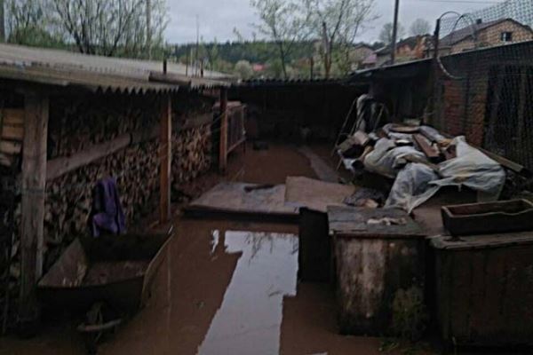 Непогода на Тернопольщине: затоплены 34 домохозяйства, дороги превратились в реки
