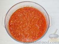 Фаршированная салака, запечённая в томатном соусе