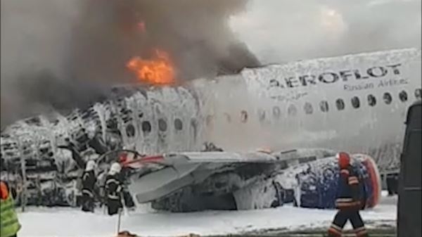 <br />
Оставшиеся в живых пилоты Sukhoi Superjet 100 могли совершить роковую ошибку<br />
