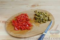 Запечённая скумбрия с помидорами и оливками, под сыром